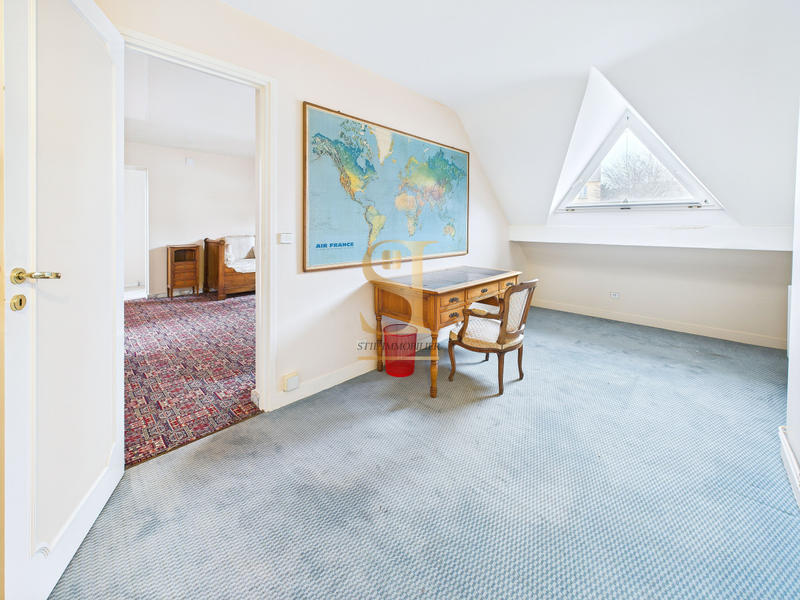 Maison - 157 m² - 6 pièces