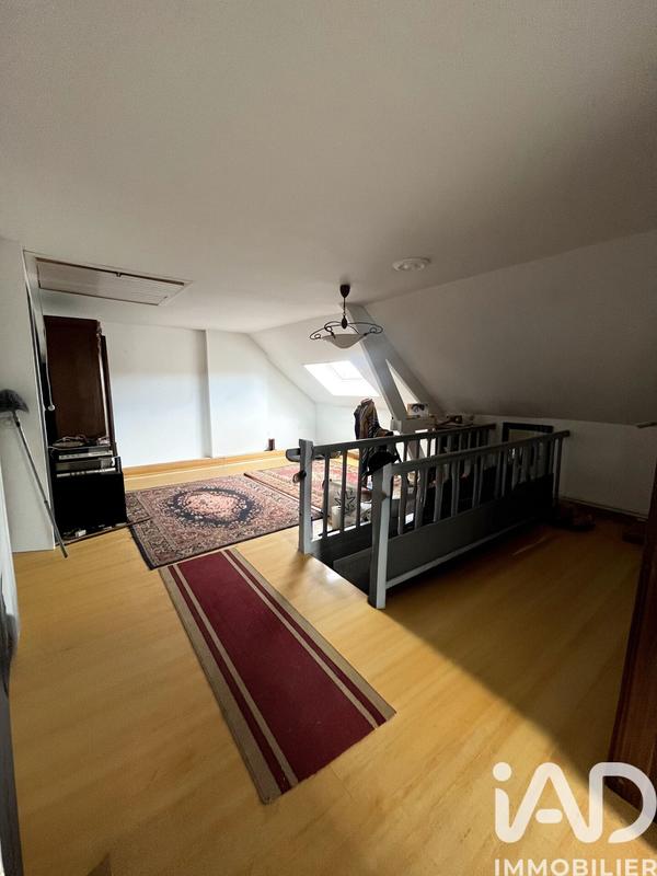 Maison - 180 m² - 10 pièces