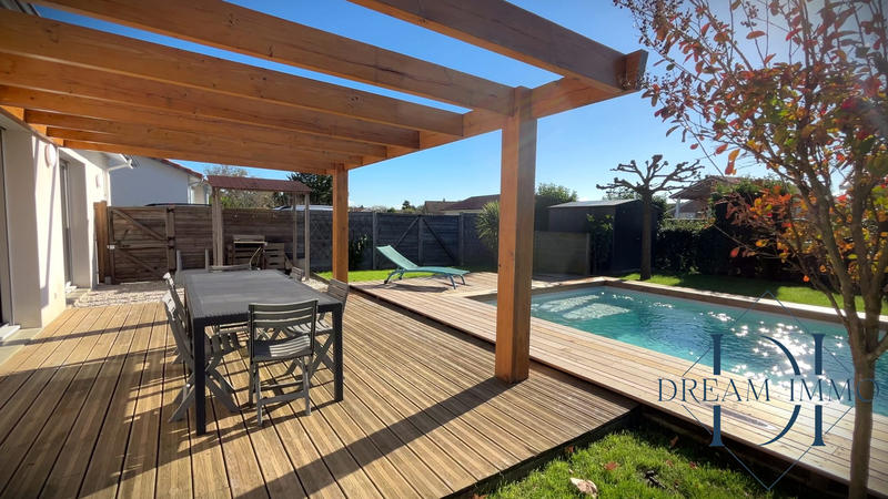 Maison contemporaine - 116 m² - 4 pièces