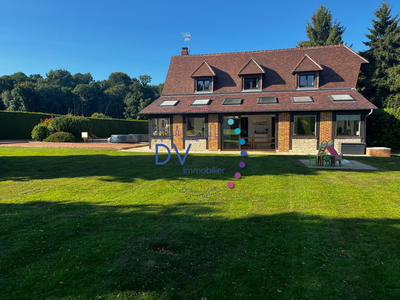 Maison - 340 m² - 11 pièces