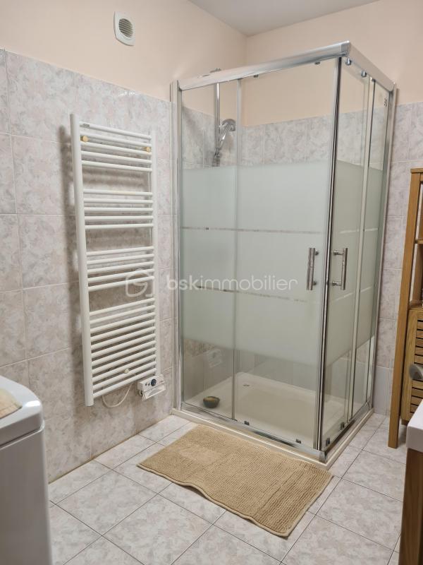 Appartement - 81 m² - 3 pièces