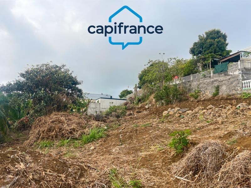 Terrain constructible - 776 m²