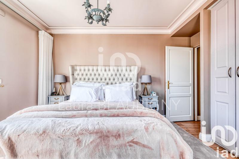 Maison - 524 m² - 12 pièces