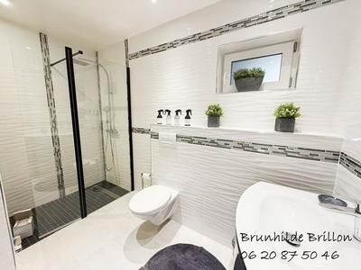 Maison - 170 m² - 8 pièces