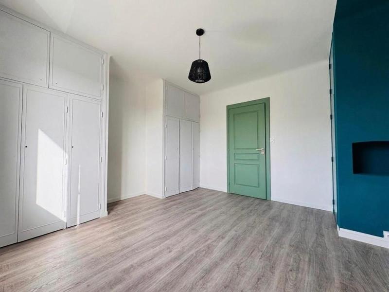 Maison - 137 m² - 5 pièces