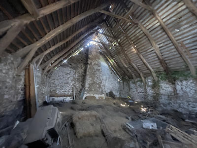 Maison - 218 m² - 1 pièce