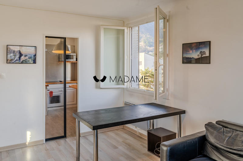 Appartement - 55 m² - 3 pièces