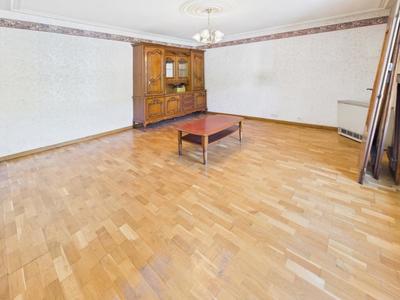 Maison - 140 m² - 4 pièces