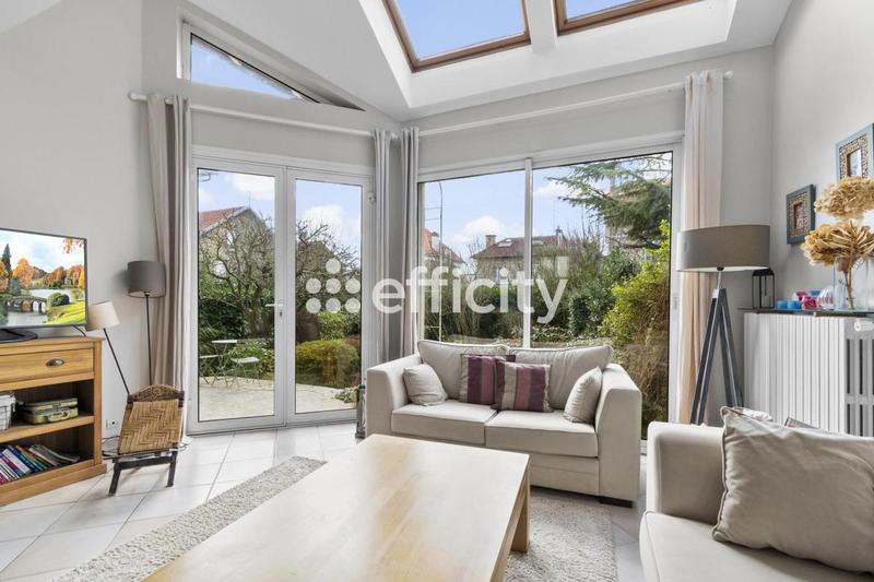 Villa - 158 m² - 7 pièces