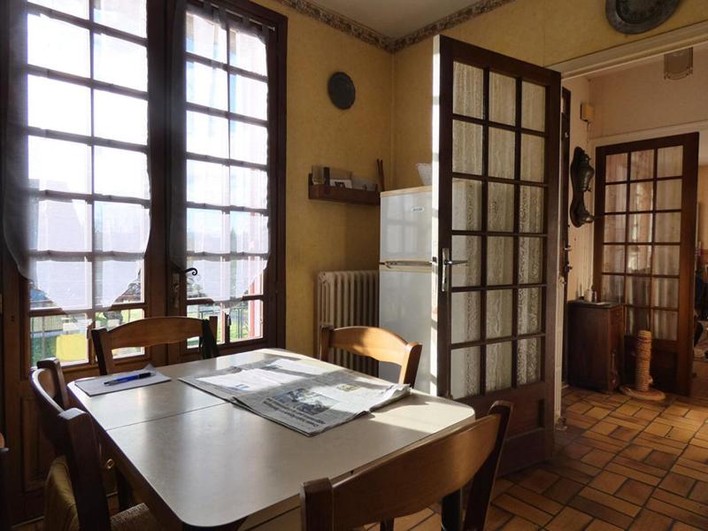 Maison - 90 m² - 6 pièces