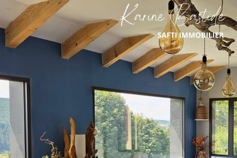 Maison - 155 m² - 7 pièces