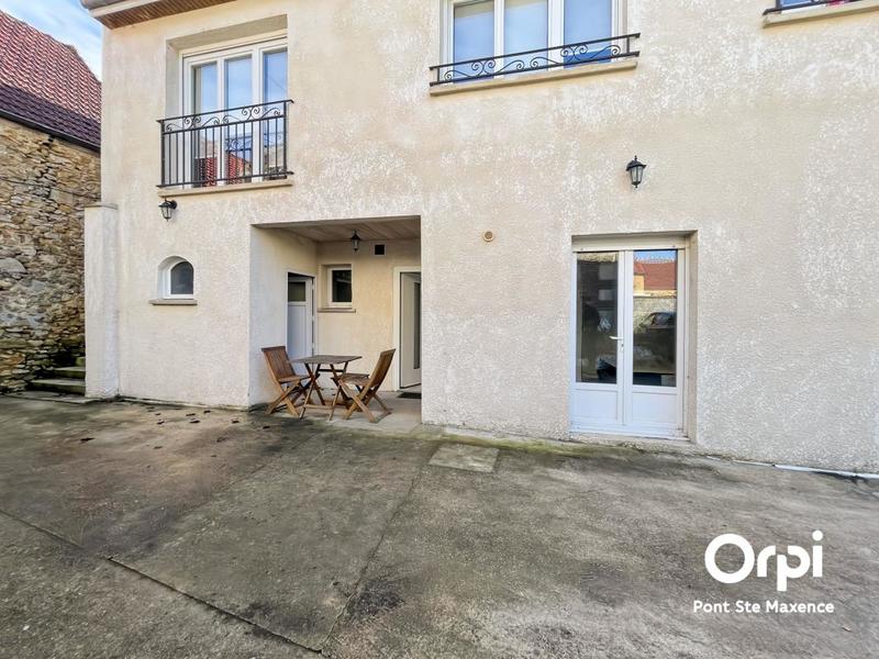 Appartement - 93 m² - 3 pièces