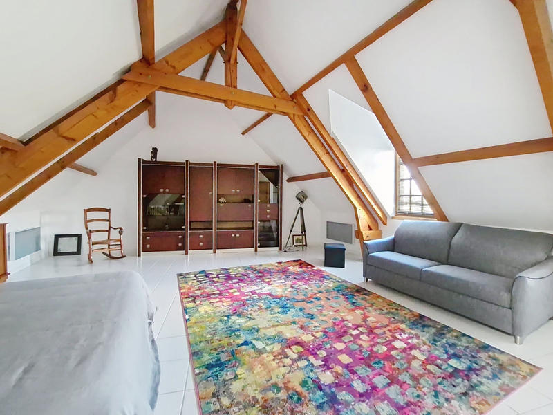 Maison - 206 m² - 7 pièces