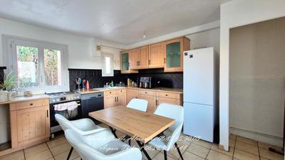 Appartement - 77 m² - 4 pièces