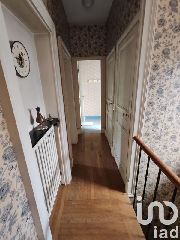 Maison - 143 m² - 7 pièces