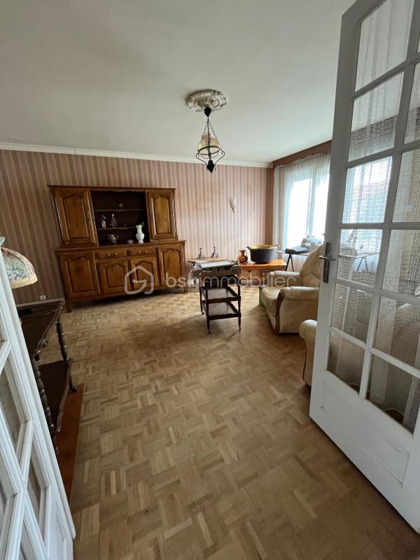 Maison - 89 m² - 5 pièces