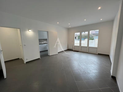 Appartement - 63 m² - 2 pièces