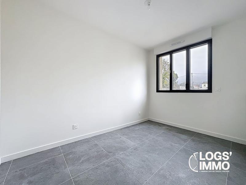 Maison - 82 m² - 4 pièces