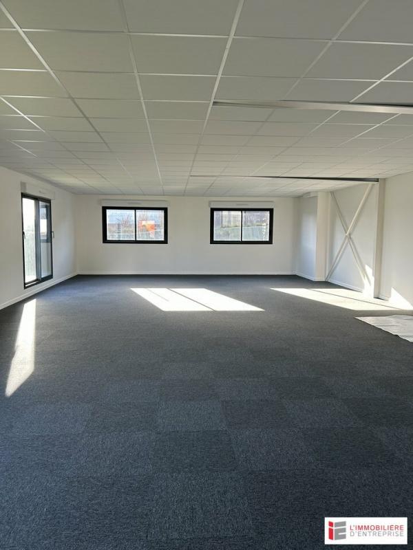 Bureau - 107 m²
