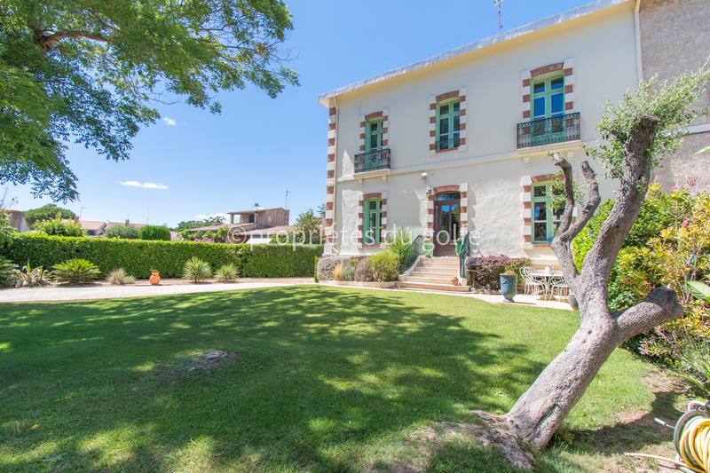 Maison - 200 m² - 6 pièces