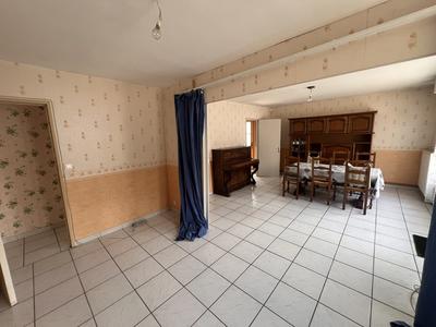 Maison - 84 m² - 4 pièces