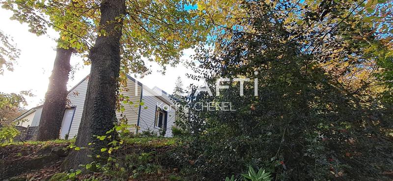 Propriété - 122 m² - 6 pièces