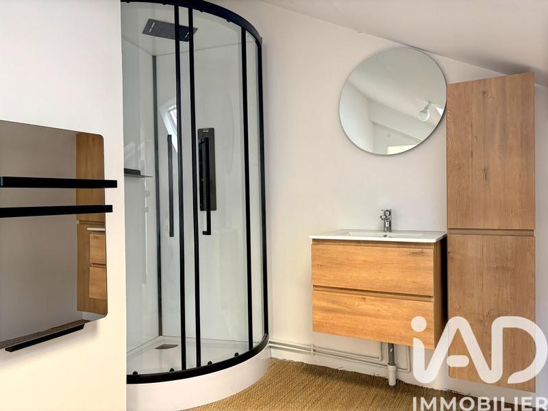 Immeuble - 140 m² - 2 pièces