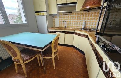 Maison - 170 m² - 9 pièces