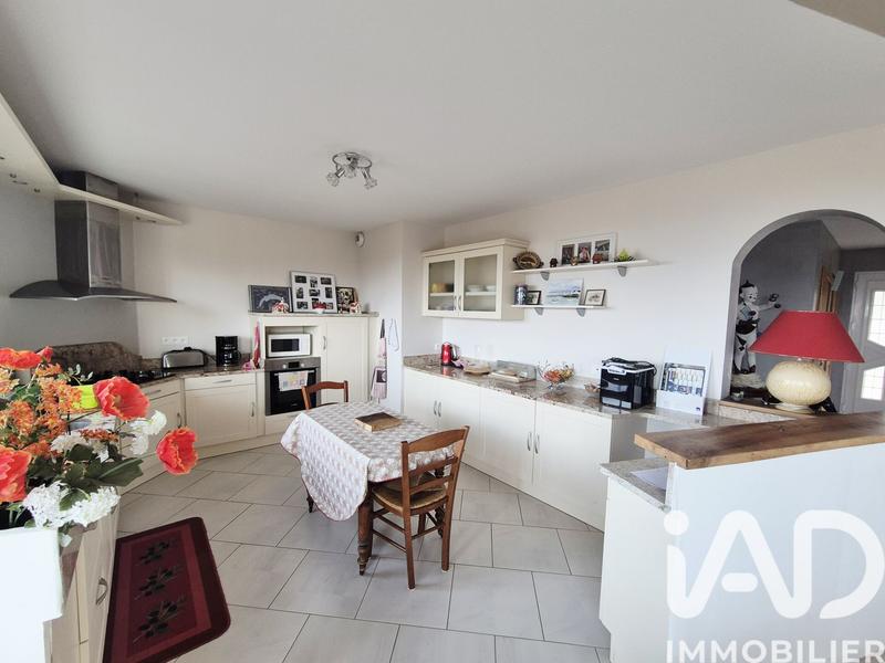 Maison - 179 m² - 5 pièces