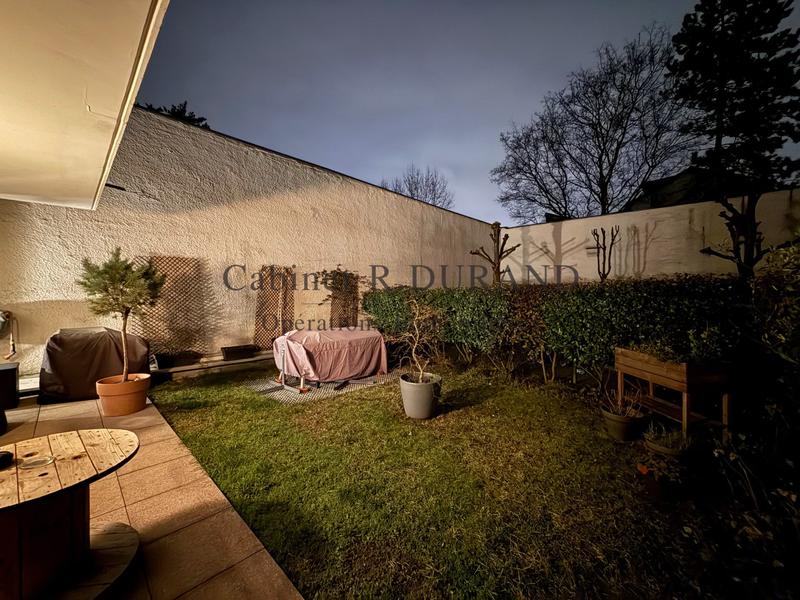 Appartement - 85 m² - 4 pièces