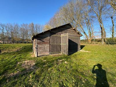 Maison - 236 m² - 7 pièces