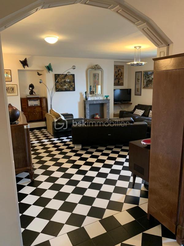 Maison - 161 m² - 4 pièces