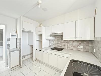 Appartement - 88 m² - 5 pièces