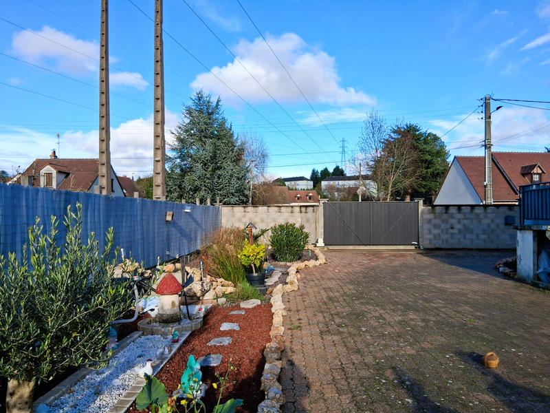 Maison - 76 m² - 4 pièces