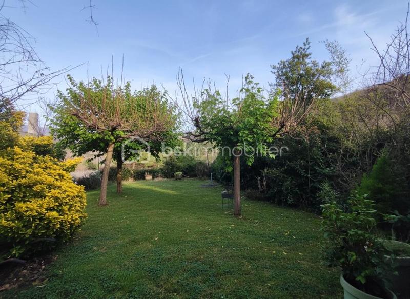 Maison en pierre - 92 m² - 4 pièces