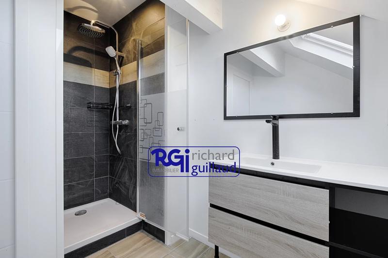 Maison de ville - 90 m² - 4 pièces