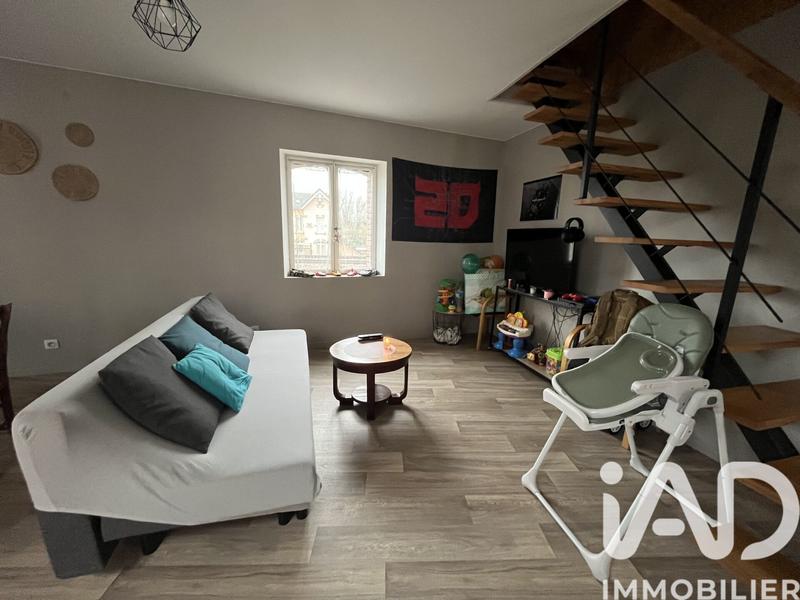 Appartement - 80 m² - 3 pièces