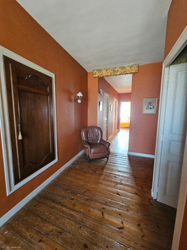 Maison de ville - 258 m² - 10 pièces