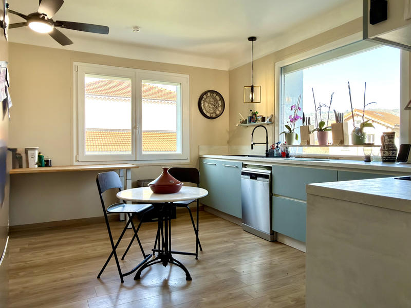 Maison - 108 m² - 8 pièces