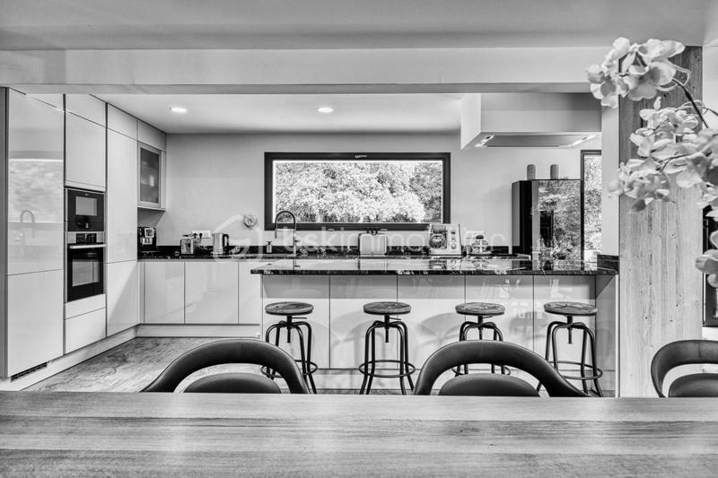 Villa - 168 m² - 4 pièces