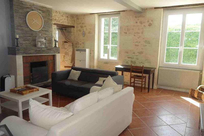 Maison - 205 m² - 7 pièces