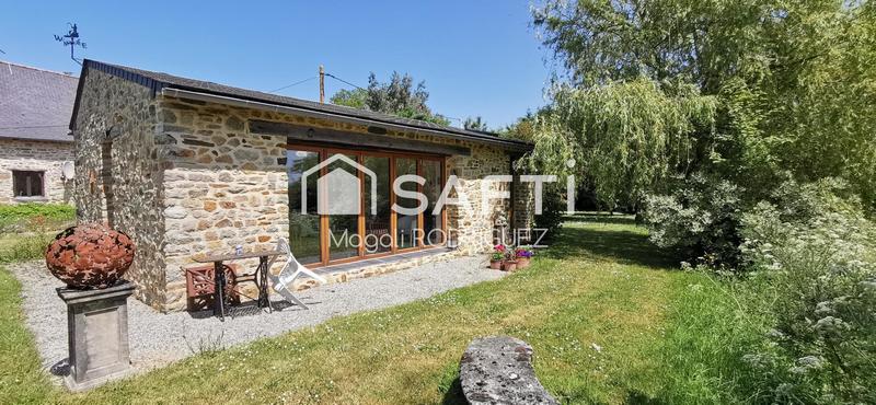 Maison - 280 m² - 10 pièces