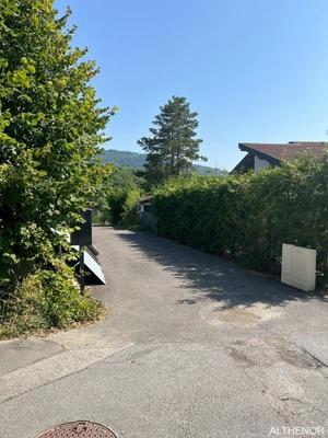 Terrain constructible - 1 000 m²
