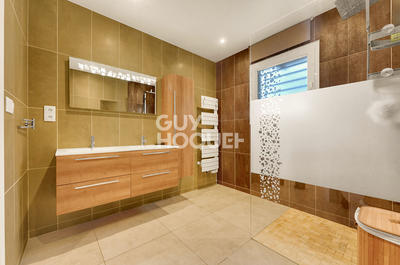 Maison - 133 m² - 5 pièces