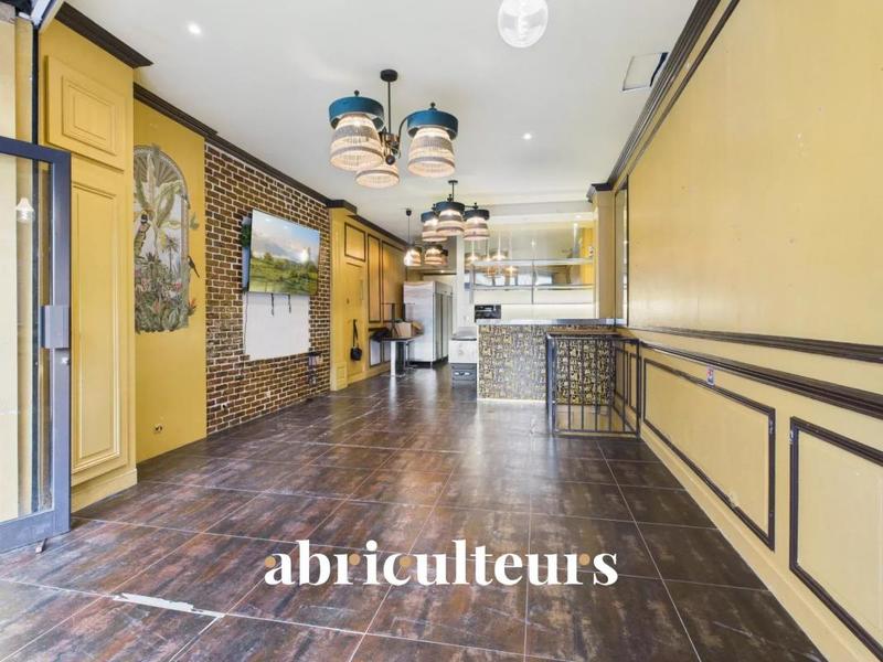 Local commercial - 78 m² - 1 pièce