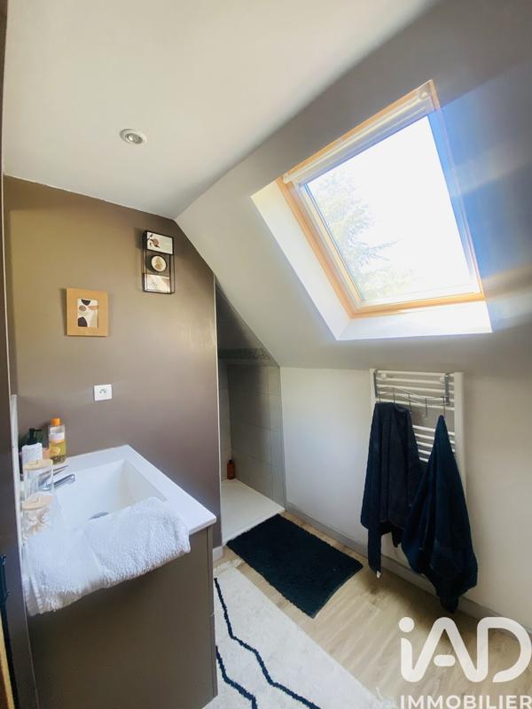 Maison - 400 m² - 8 pièces