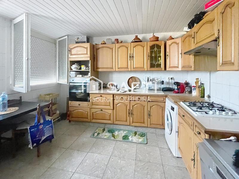 Appartement - 90 m² - 4 pièces