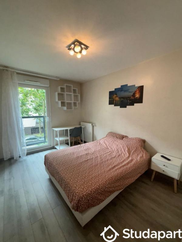 Chambre - 12 m² - 1 pièce