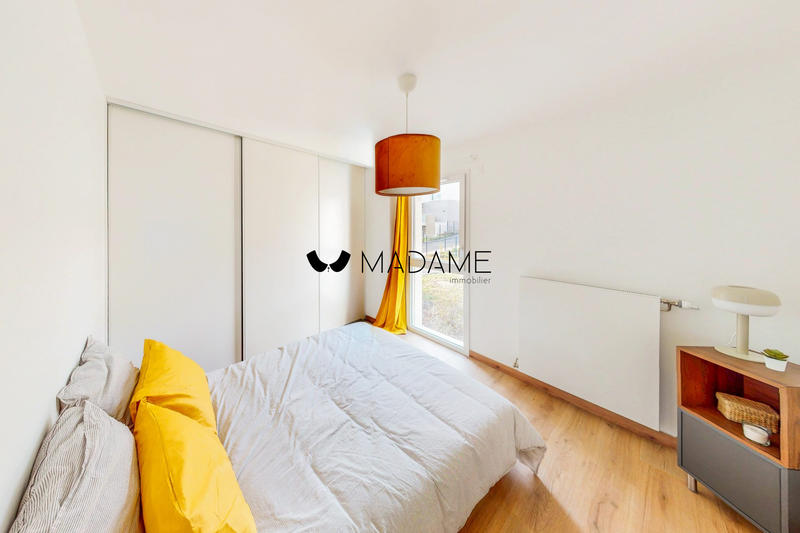 Appartement - 83 m² - 4 pièces