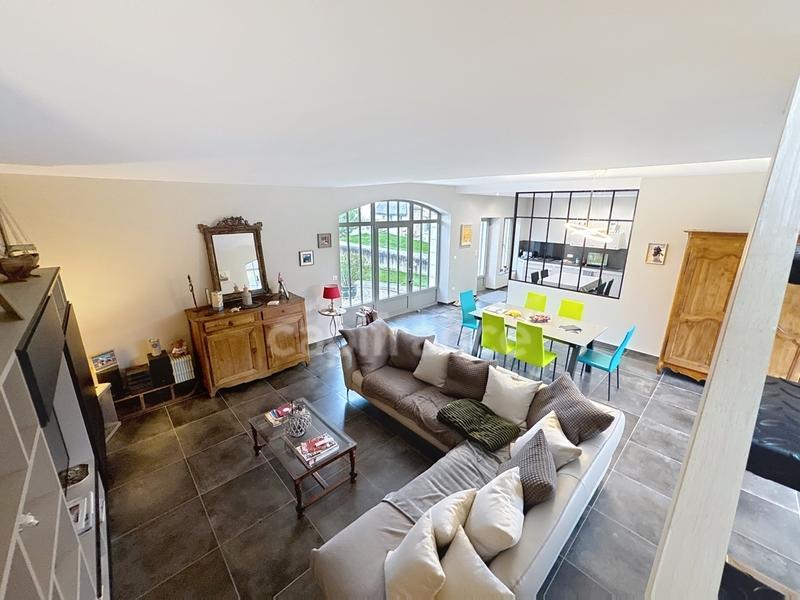 Grange - 125 m² - 5 pièces